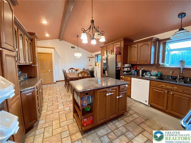 3979 Kenrick Drive, Bethlehem Twp, PA 18020