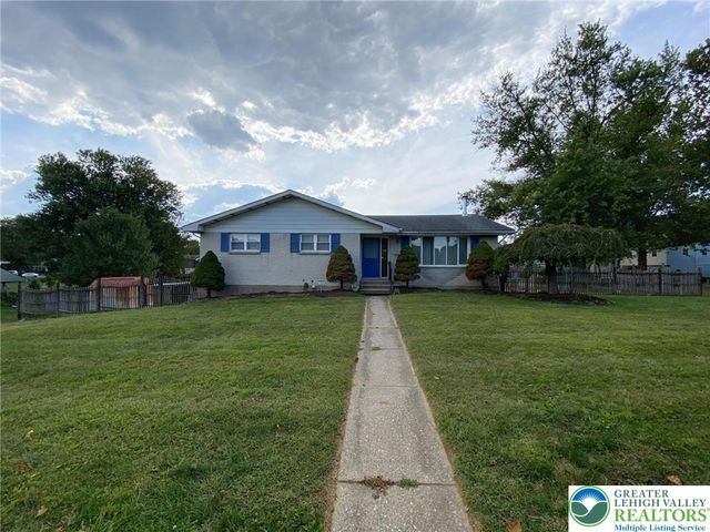 3979 Kenrick Drive, Bethlehem Twp, PA 18020