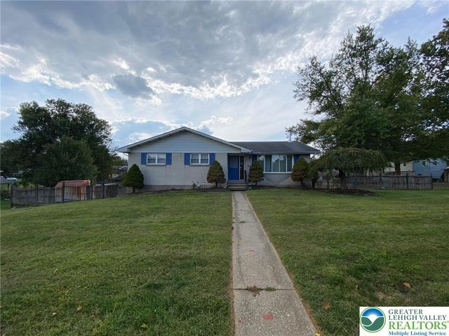 3979 Kenrick Drive, Bethlehem Twp, PA 18020