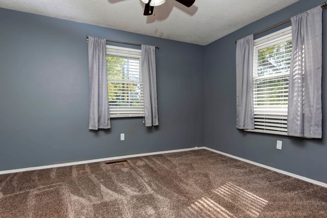 606 S Grandview Avenue, Springfield, MO 65802