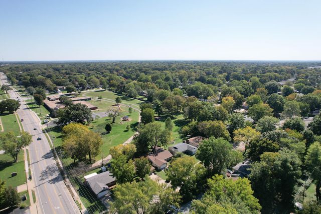 606 S Grandview Avenue, Springfield, MO 65802