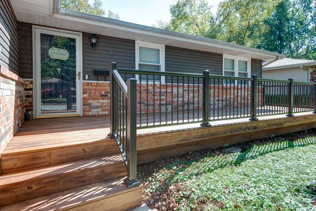 606 S Grandview Avenue, Springfield, MO 65802