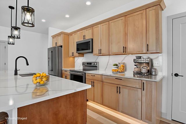 522 Sands Avenue, Janesville, IA 50647