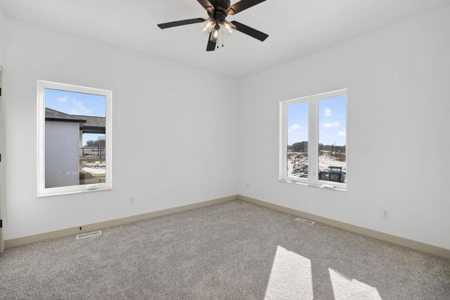 522 Sands Avenue, Janesville, IA 50647