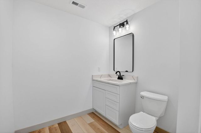 522 Sands Avenue, Janesville, IA 50647