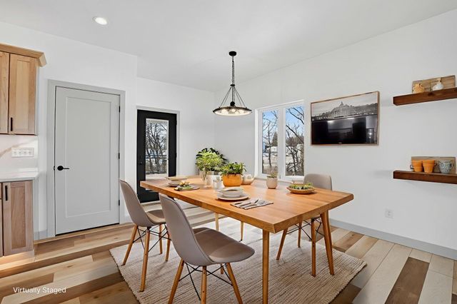 522 Sands Avenue, Janesville, IA 50647