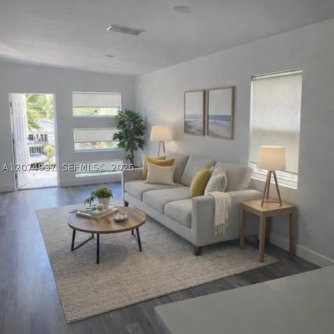 2290 SW 58th Ave, Miami, FL 33155