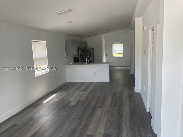 2290 SW 58th Ave, Miami, FL 33155