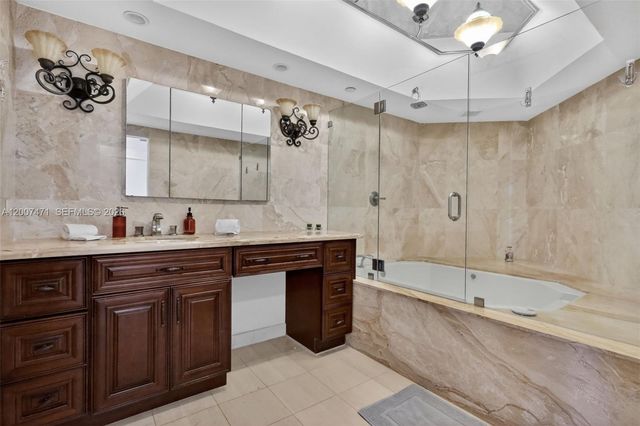 3000 Island Blvd 2305, Aventura, FL 33160