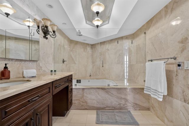 3000 Island Blvd 2305, Aventura, FL 33160