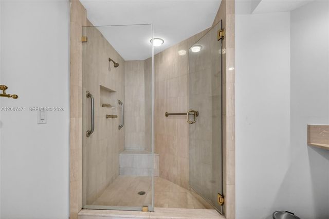 3000 Island Blvd 2305, Aventura, FL 33160