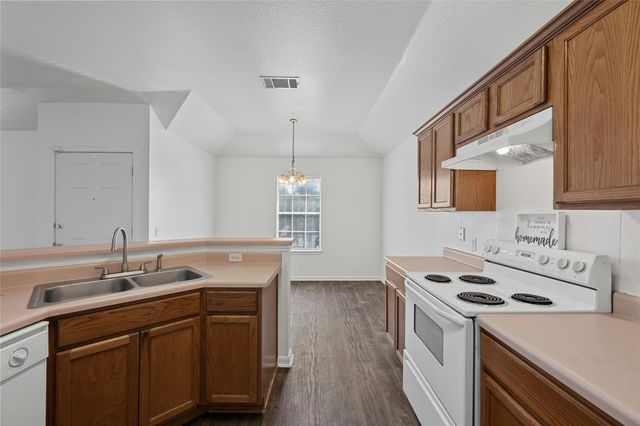 3201 El Salido PKWY Bldg E, Cedar Park, TX 78613