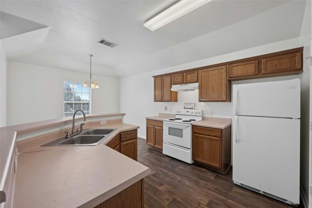 3201 El Salido PKWY Bldg E, Cedar Park, TX 78613