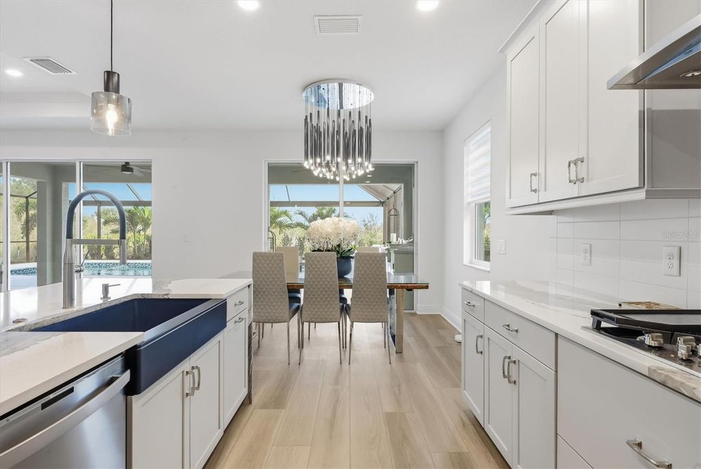 Image 23 of property listing at 17727 SAVORY MIST CIRCLE, Bradenton, FL 34211