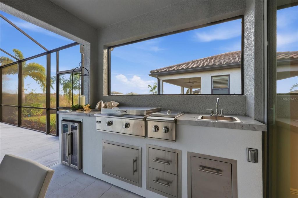 Image 45 of property listing at 17727 SAVORY MIST CIRCLE, Bradenton, FL 34211