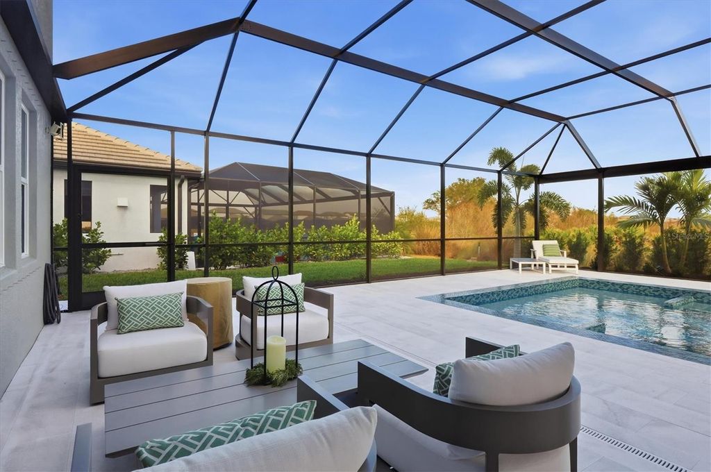 Image 48 of property listing at 17727 SAVORY MIST CIRCLE, Bradenton, FL 34211