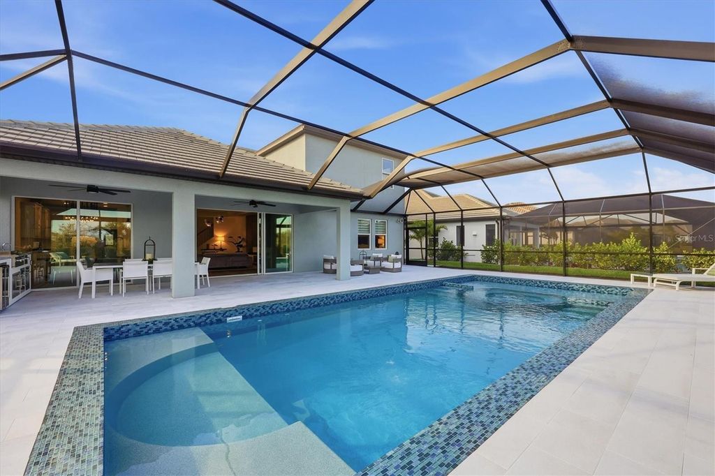 Image 50 of property listing at 17727 SAVORY MIST CIRCLE, Bradenton, FL 34211