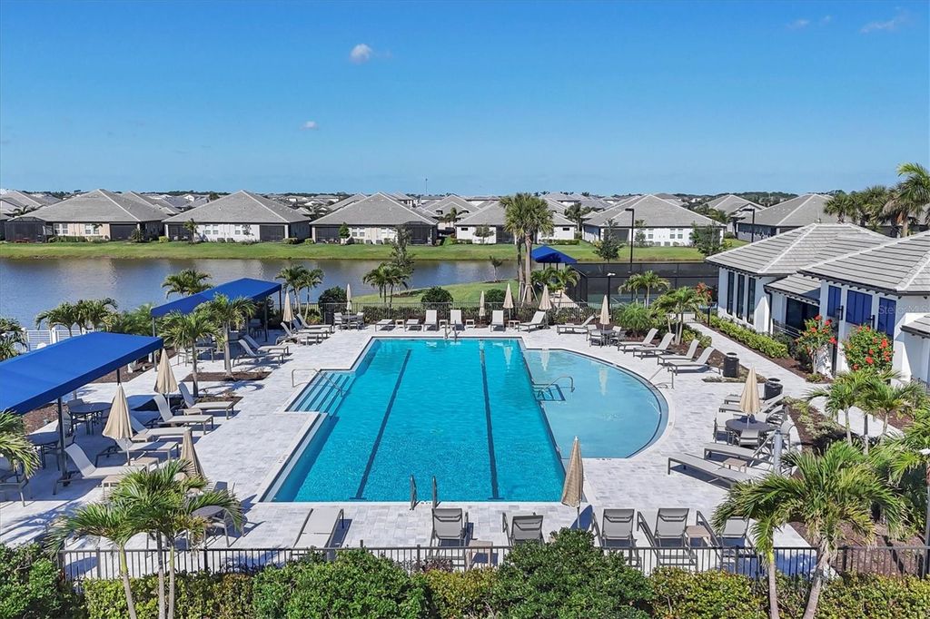 Image 66 of property listing at 17727 SAVORY MIST CIRCLE, Bradenton, FL 34211