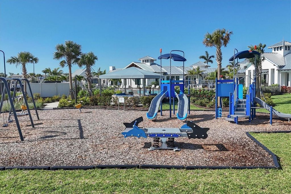 Image 67 of property listing at 17727 SAVORY MIST CIRCLE, Bradenton, FL 34211