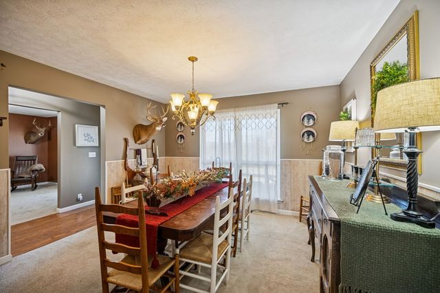 875 Old Stage Rd, Spring City, TN 37381