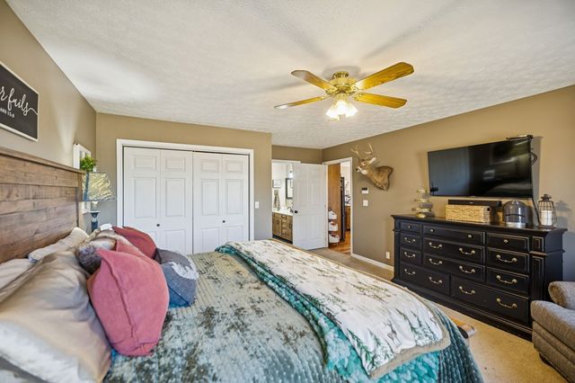 875 Old Stage Rd, Spring City, TN 37381