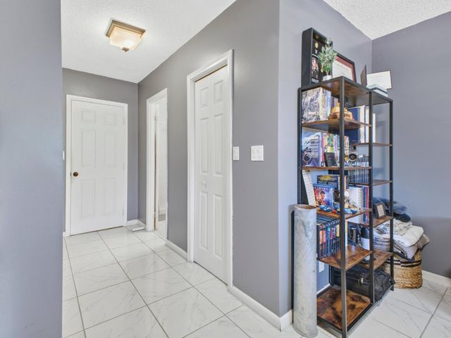 2200 Monroe Street 24, Hollywood, FL 33020
