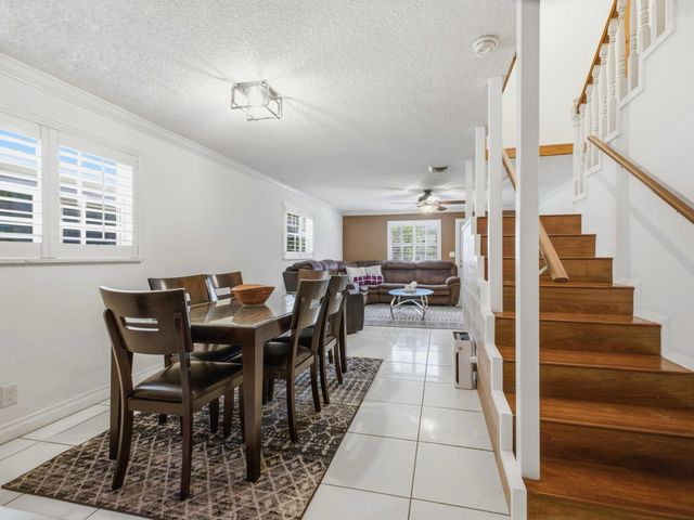 2200 Monroe Street 24, Hollywood, FL 33020