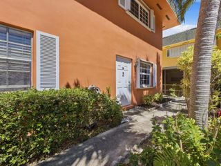 2200 Monroe Street 24, Hollywood, FL 33020