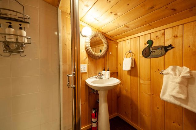 644 Cedar Lane, Twin Peaks, CA 92391