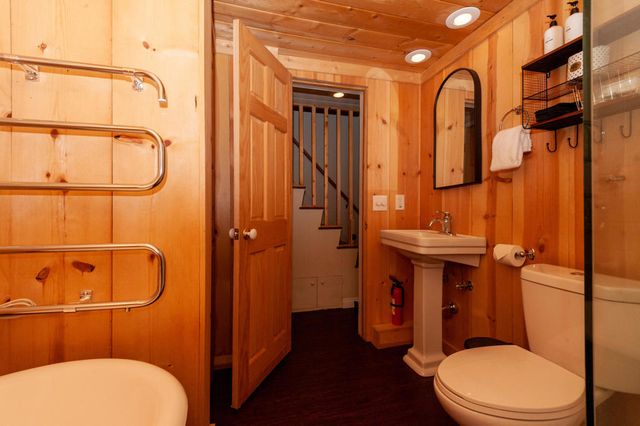 644 Cedar Lane, Twin Peaks, CA 92391