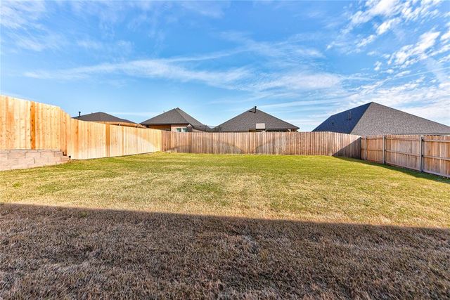 4917 Desert Willow Lane, Edmond, OK 73034