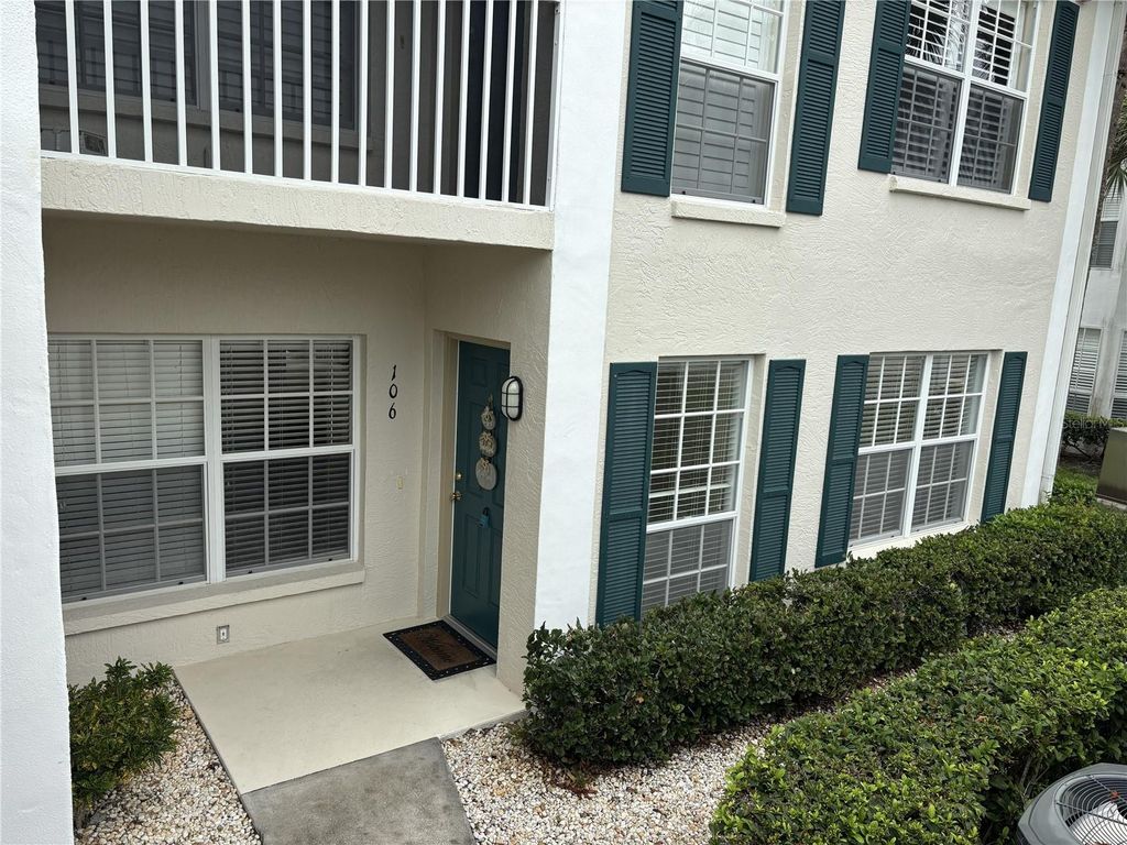 318 CLEARBROOK CIRCLE 106, Venice, FL 34292