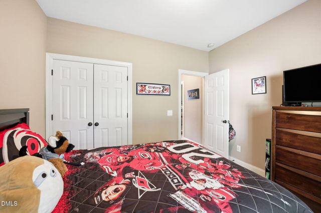 19 Portsmouth Island Drive, Garner, NC 27529