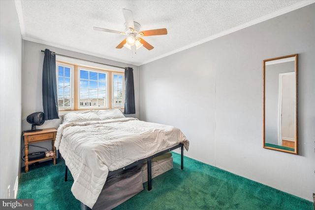 82 HOFFMAN RD, Ridley Park, PA 19078