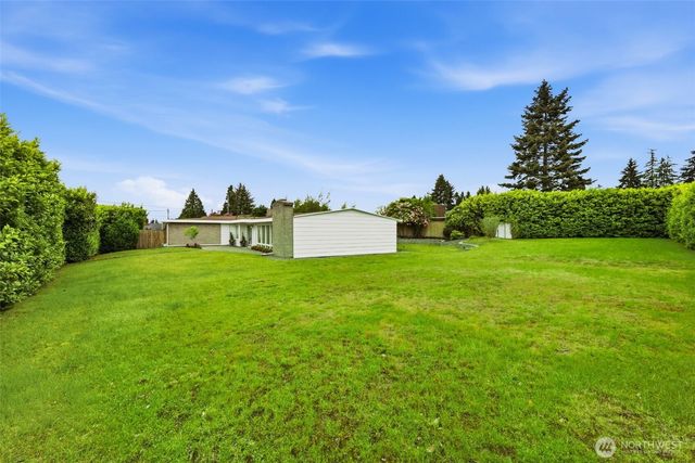 7001 N 13th Street, Tacoma, WA 98406
