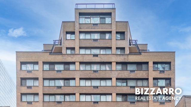310 W 56th St Apt 8F, New York City, NY 10019