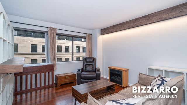 310 W 56th St Apt 8F, New York City, NY 10019