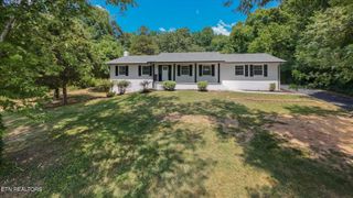 8534 Heiskell Rd, Powell, TN 37849