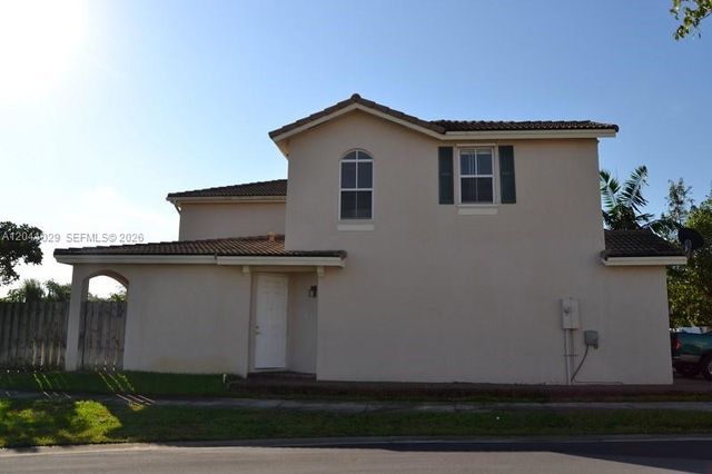 11823 SW 152nd Ct, Miami, FL 33196