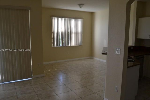 11823 SW 152nd Ct, Miami, FL 33196