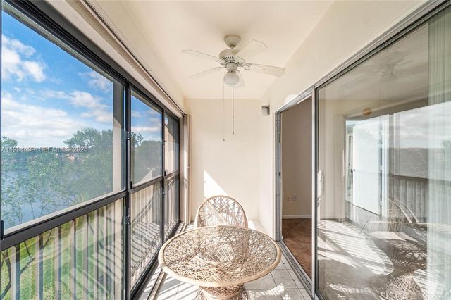 550 SW 138th Ave 409K, Pembroke Pines, FL 33027