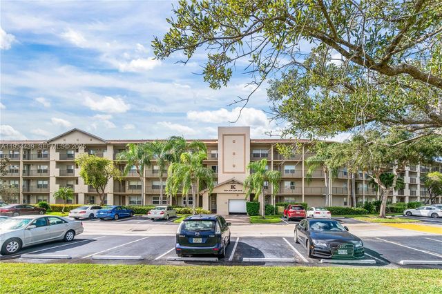 550 SW 138th Ave 409K, Pembroke Pines, FL 33027