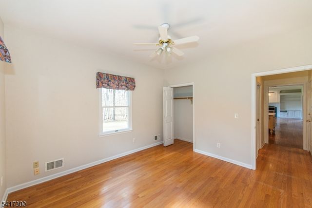 5 HERITAGE CT, Randolph Twp., NJ 07869