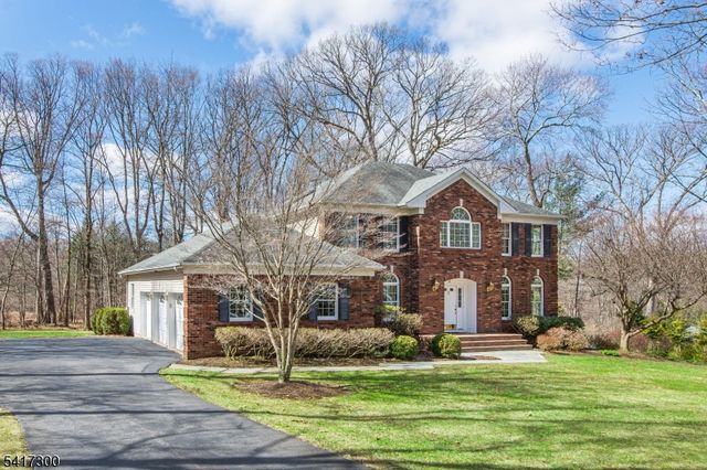 5 HERITAGE CT, Randolph Twp., NJ 07869