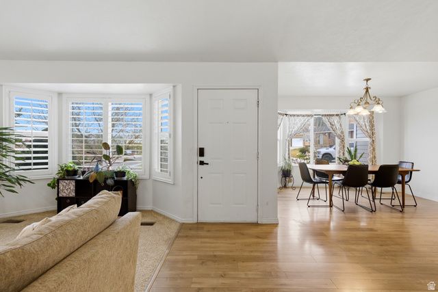 1206 E MOSS CIR, Midvale, UT 84047