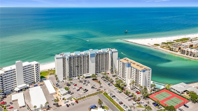 7100 SUNSET WAY 207, St Pete Beach, FL 33706