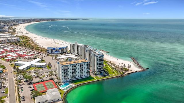 7100 SUNSET WAY 207, St Pete Beach, FL 33706