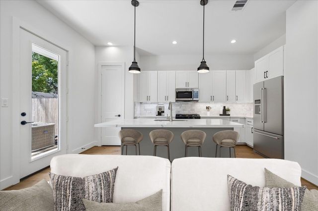 1832 W Tidwell Road, Houston, TX 77091