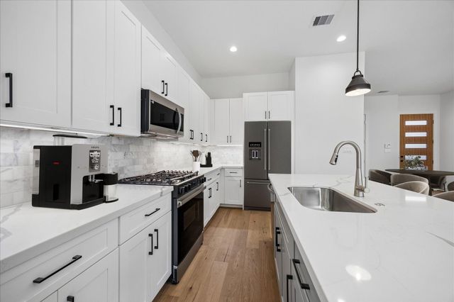 1832 W Tidwell Road, Houston, TX 77091