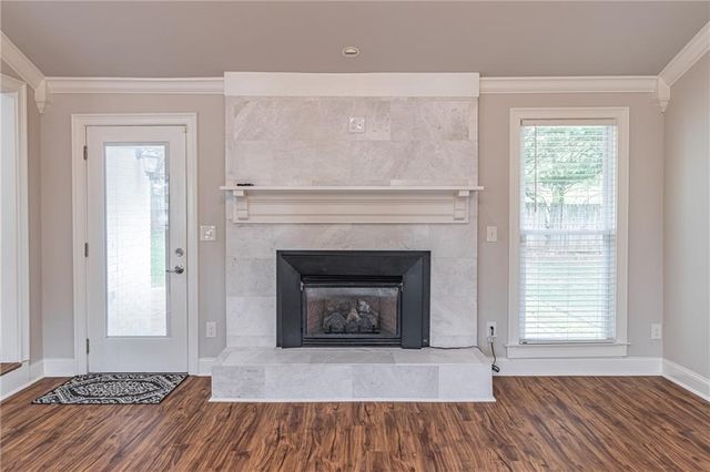 194 Melanie Lane, Woodstock, GA 30188